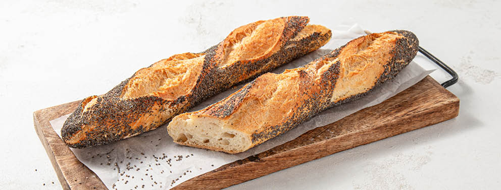 BAGUETTE DE TRADITION AU PAVOT / POPPY SEEDS TRADITIONAL BAGUETTE 